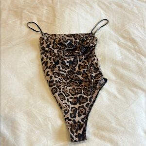 Zara Animal Print bodysuit. NWT. Size S. Silky feel. New condition